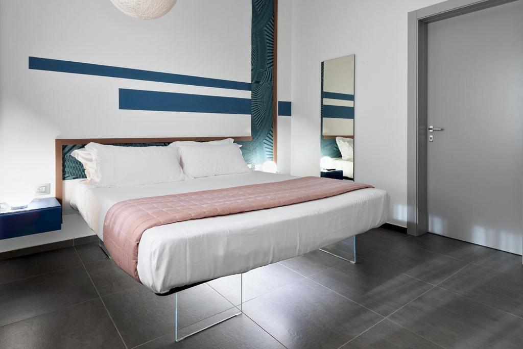 Bed & Breakfast Nautilus Design