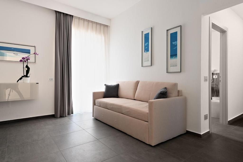 Nautilus Design Bed & Breakfast 3*